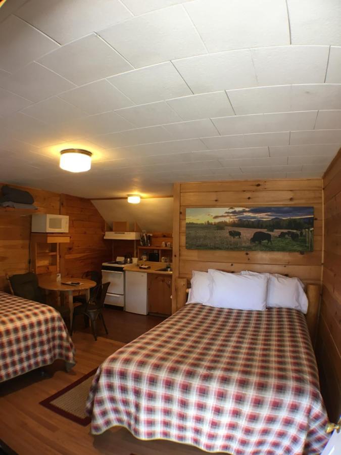 Mountain View Motel & Campground Stratton Ngoại thất bức ảnh